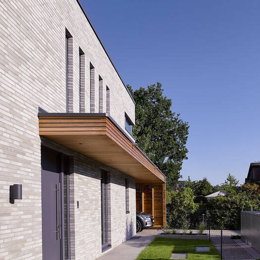 RPKDEU1_167_094_10_700pixel