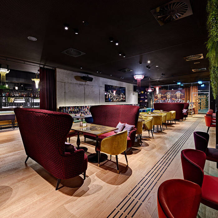 RS25148_DUSOKA_Restaurant_03-original_10_700pixel