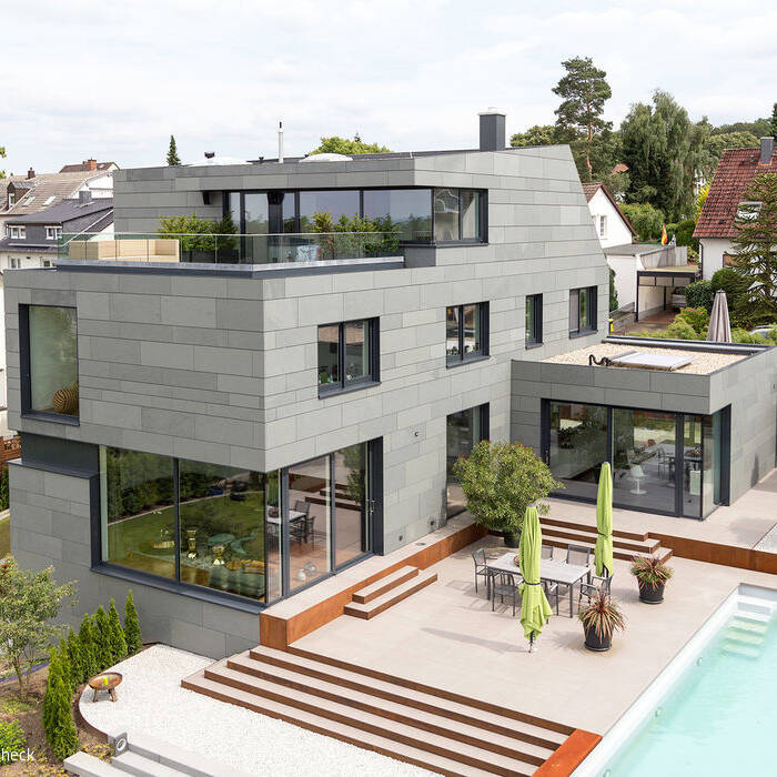 RS_1701_Symmetrisch_08_15_700pixel