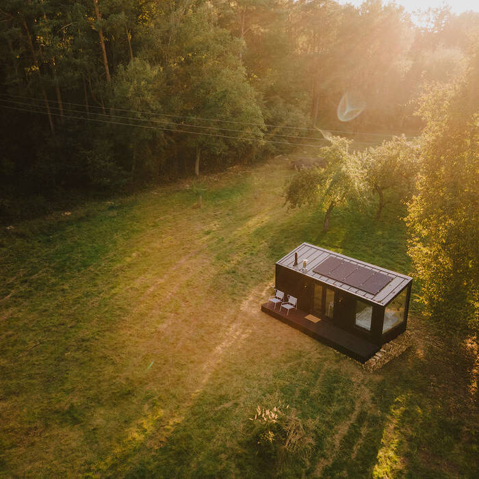 Raus_cabin_birdview_15_700pixel