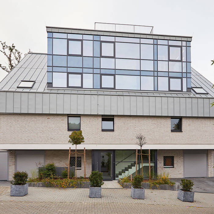 RolanderWeg_Du-sseldorf_Strasse_19_15_700pixel