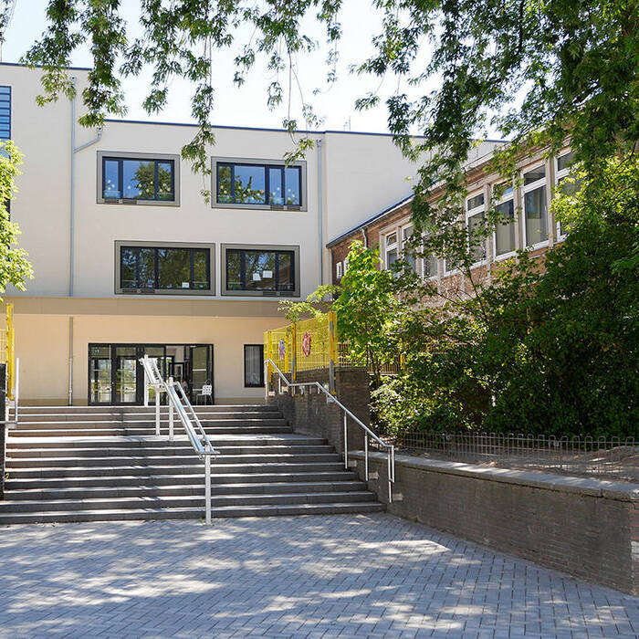 Rueckseite_10_700pixel