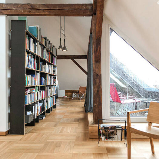 S26_04_Bibliothek_15_700pixel