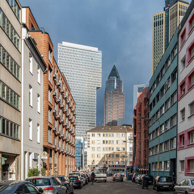 SFA_FrankfurtMainzerLandstrasse_LisaFarkas_05_10_700pixel