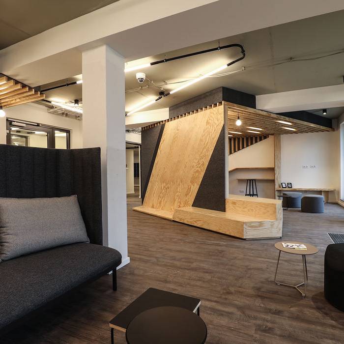 SHND0058_15_700pixel