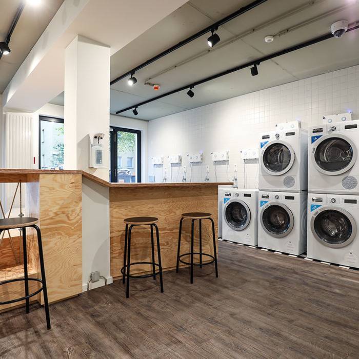 SHND0267_10_700pixel