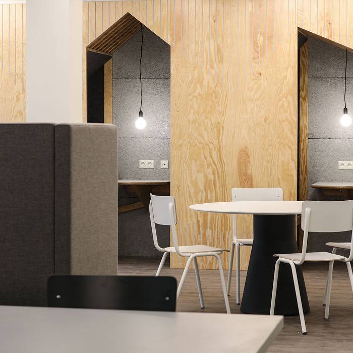 SHND0445_15_700pixel