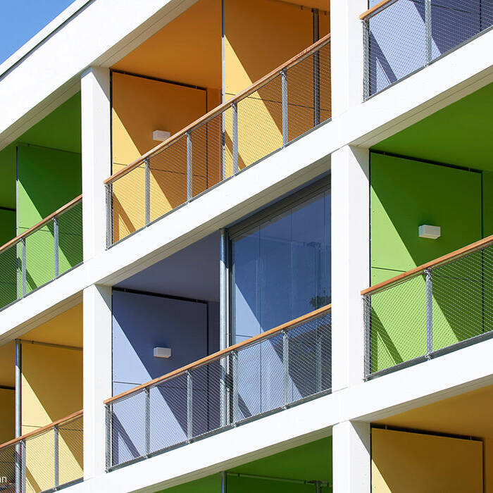 SM1222-044_10_700pixel