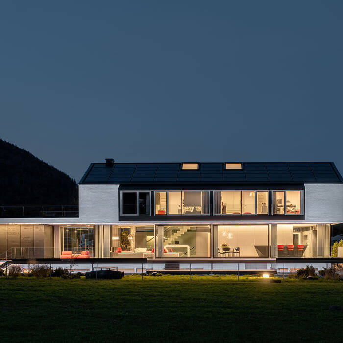 Shine-a-light-2-C-Florian-Holzherr_19_700pixel