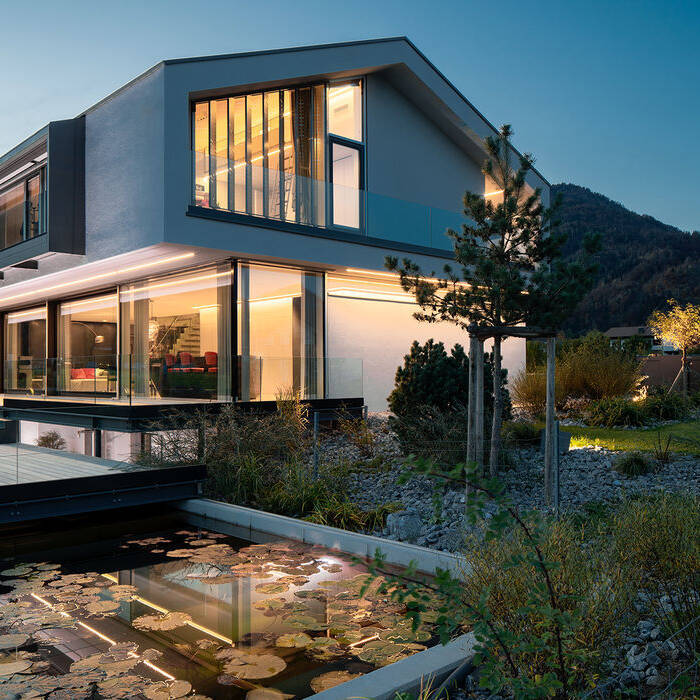 Shine-a-light-6-C-Florian-Holzherr_15_700pixel