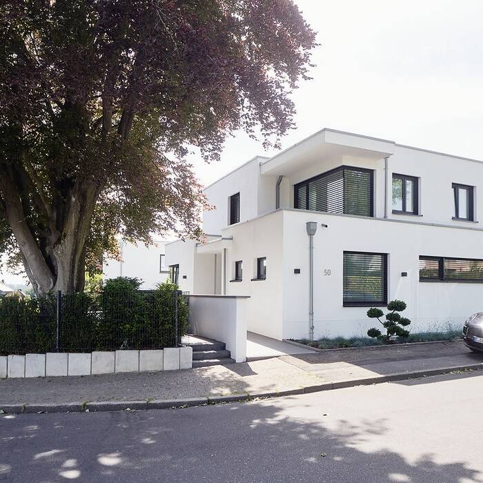 Strassenansicht-Haus-2_19_700pixel