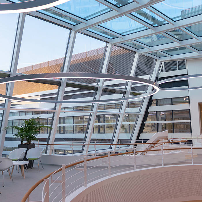 TRILUX_CSSB_4_15_700pixel