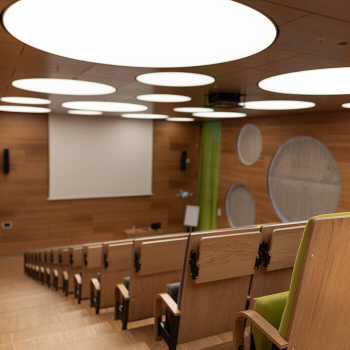 TRILUX_CSSB_5_15_700pixel