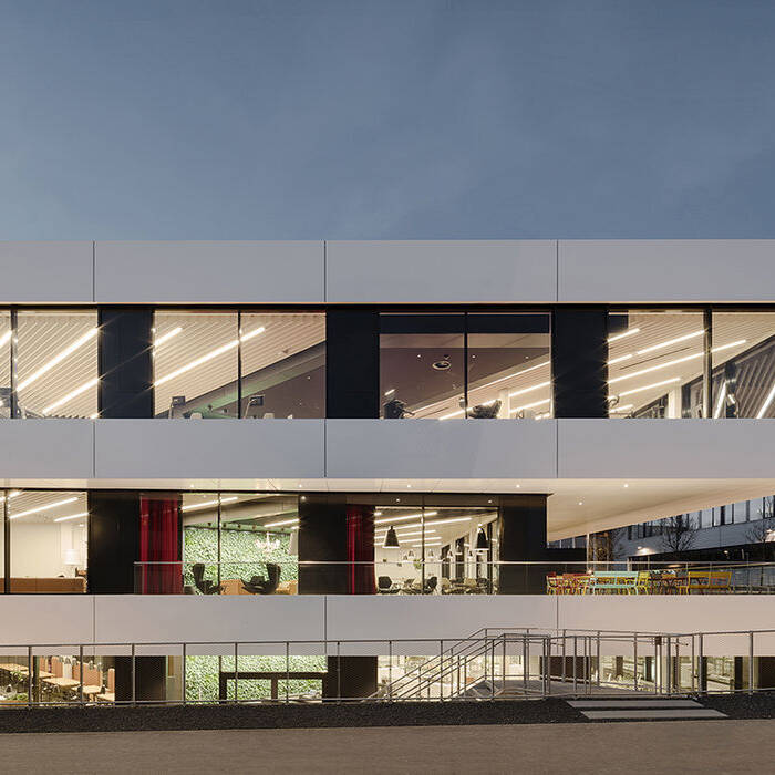 Team-Building_GSA-18_10_700pixel