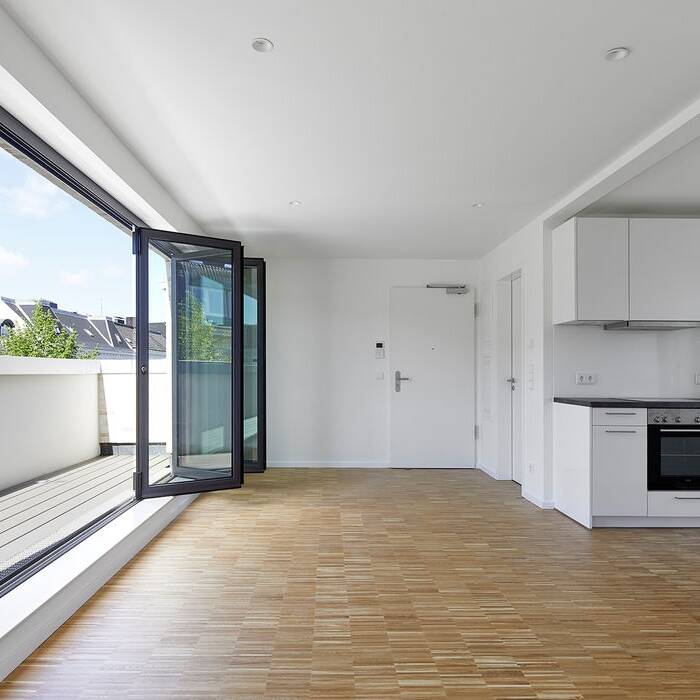 Tegetthoff_07_15_700pixel