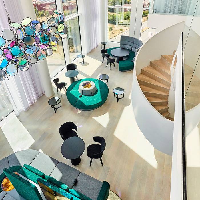 The-Cube1_15_700pixel