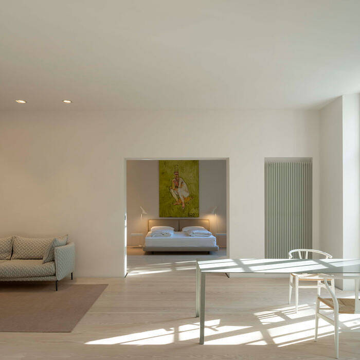 VEF_1111_f_15_700pixel