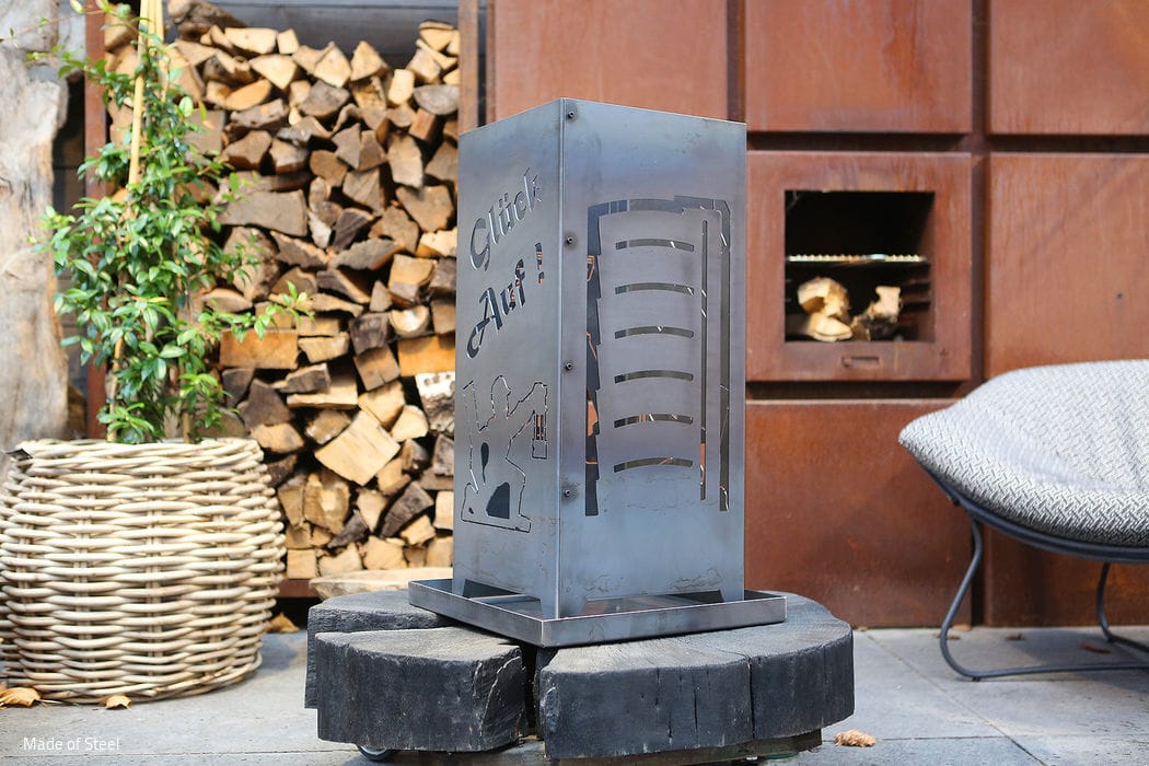 Viefhaus_Made_of_Steel_Feuersa-ule_Gasometer_Glu-ck_auf_Bergmann_15_700pixel