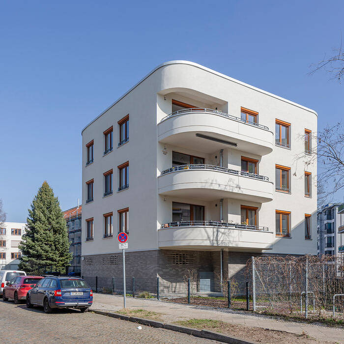 W-J_WALDOW-10_15_700pixel