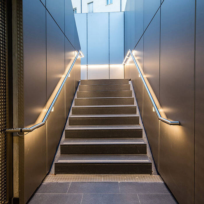 WUB-HofbraeuhausParkgarage-BeleuchtetesTreppenhaus_10_700pixel
