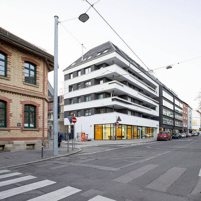 WW_01-2021_124_10_700pixel