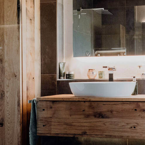 Waschtisch-Hochkant-1_10-2_700pixel