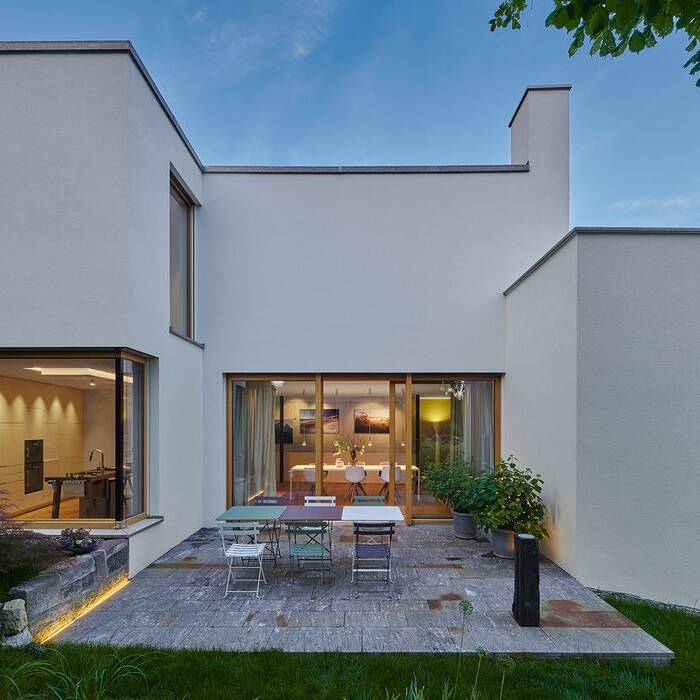 ZB598-05_15_700pixel