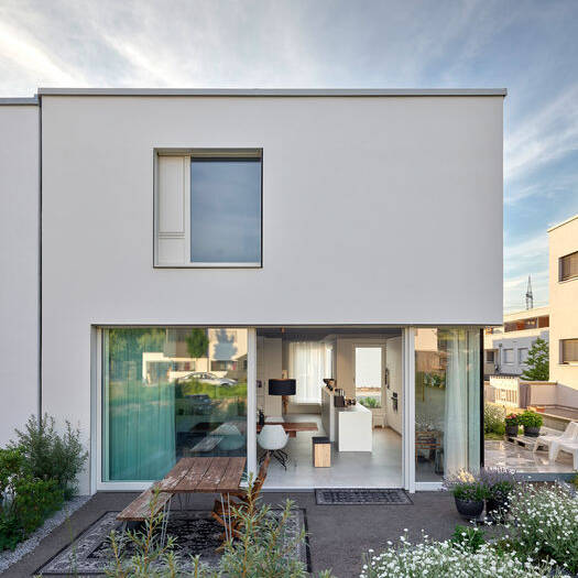 ZB633-19_21_700pixel