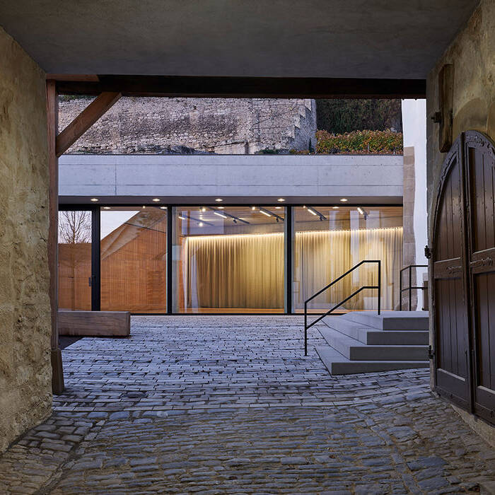 ZB654-10-1_10_700pixel