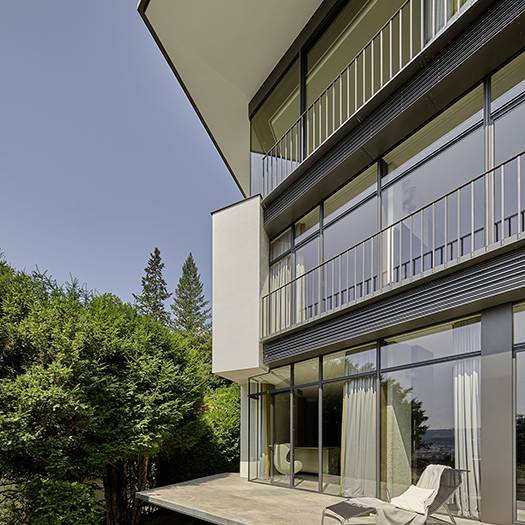 ZB681-17-C_15_700pixelU7lzi4oySflhU