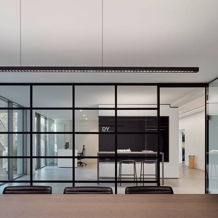 ZB715-07_15_700pixel