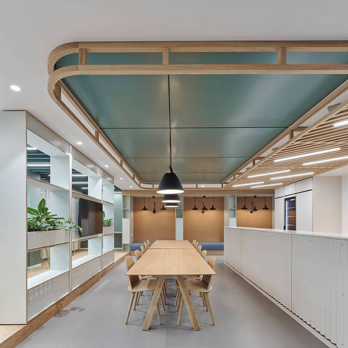 ZB718-07_15_700pixel