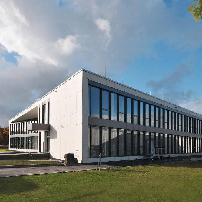 Zwick-Verwaltung_Aussen05-farbiger_700pixelHrP42c3G1hpjO