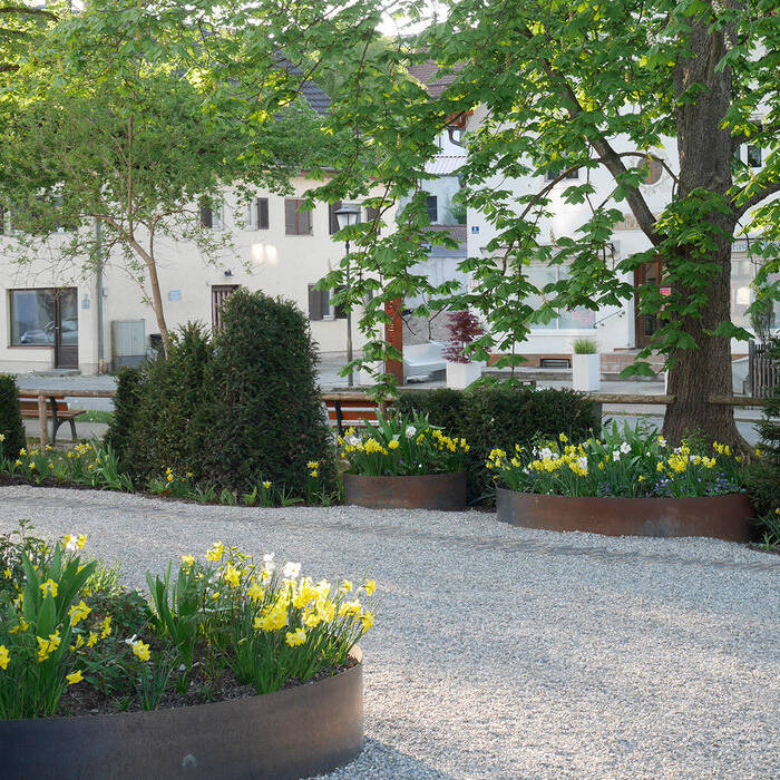 _1060571_15_700pixel