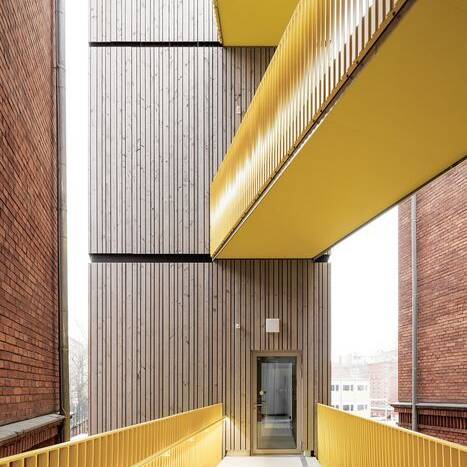 _1062833_10_700pixel