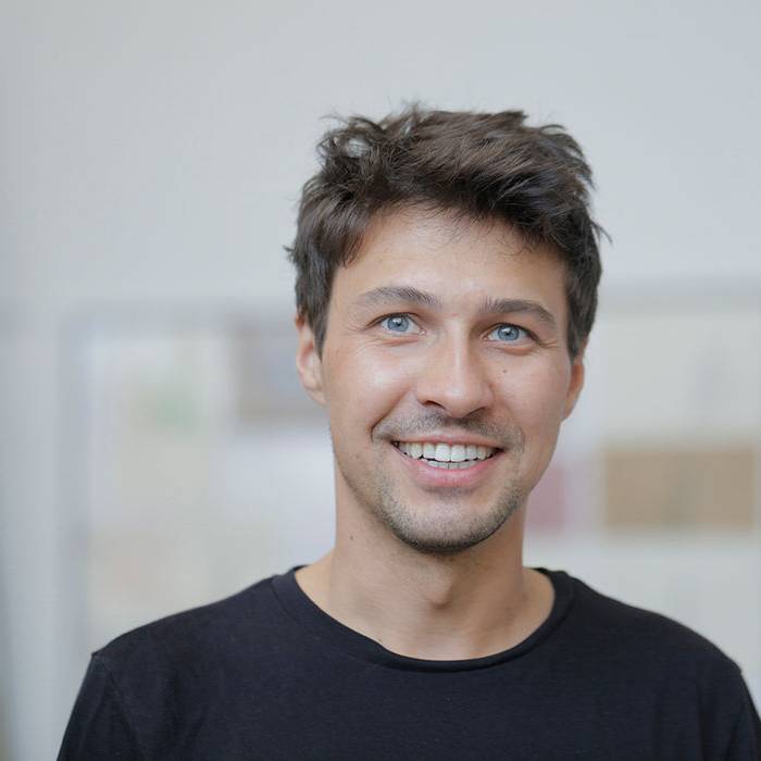 _36A2820_10_700pixel