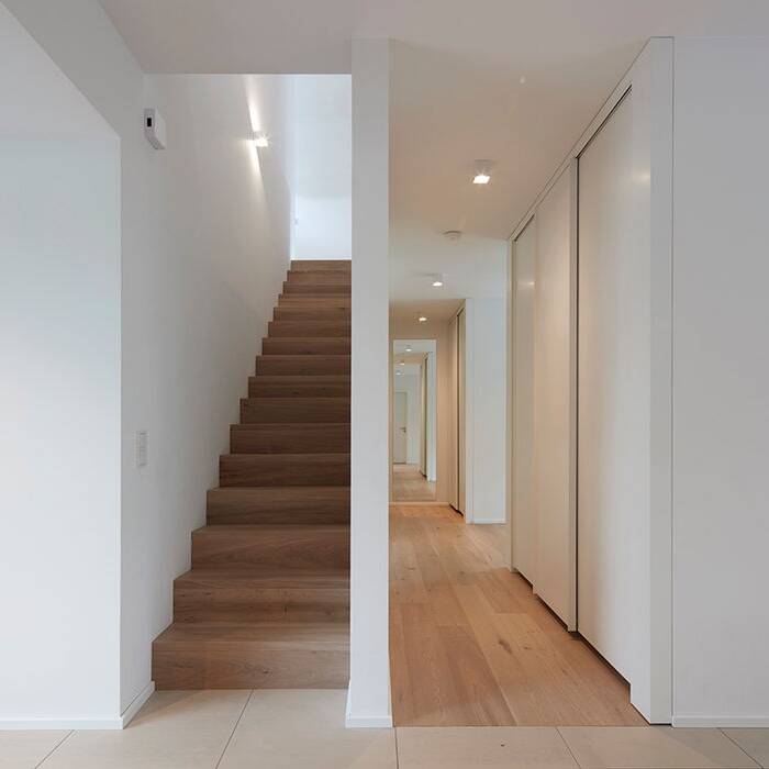 _52A1840_10_700pixel