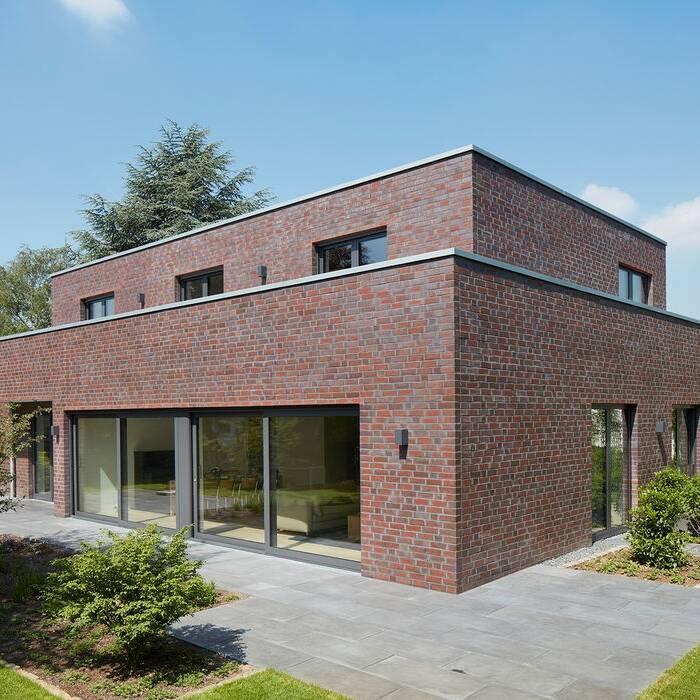 _52A2020_15_700pixel