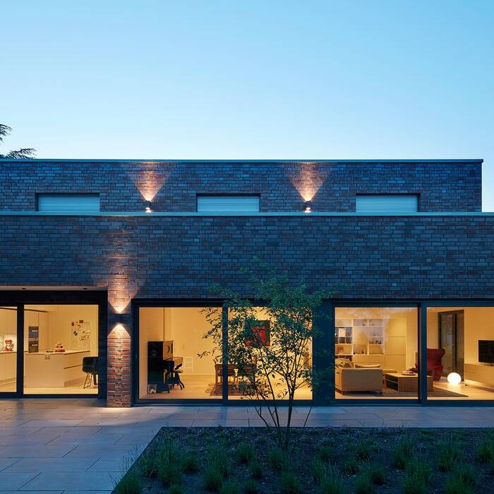 _52A2120_15_700pixel