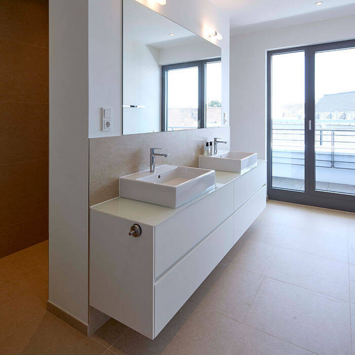 _52A5129_10_700pixel