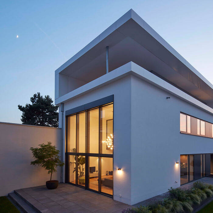 _52A5169_15_700pixel