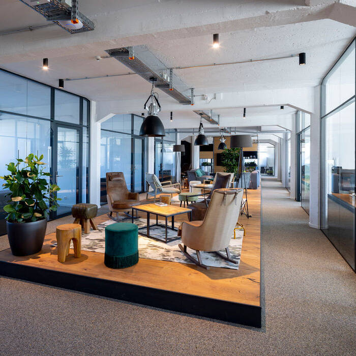 _AWR1313_15_700pixel