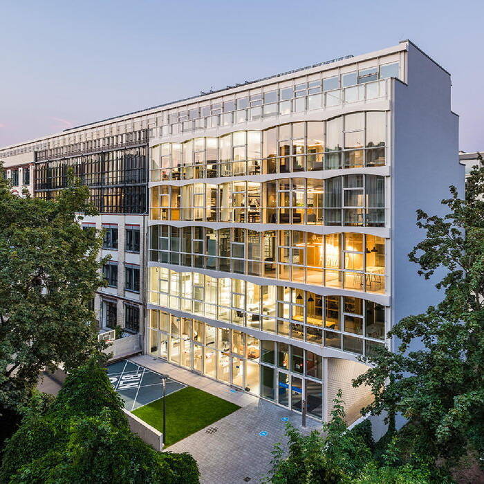 _BAN0483-lowres_700pixel