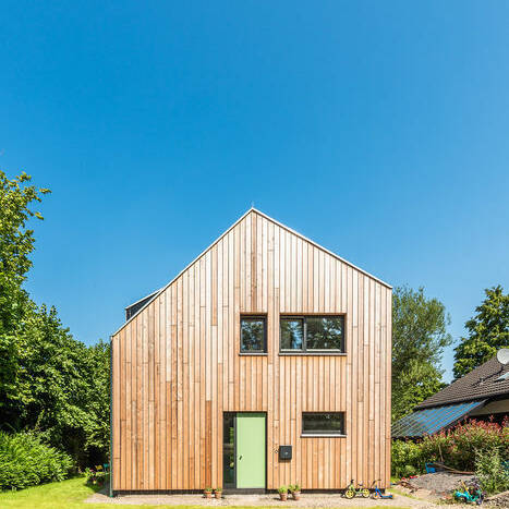 _D816962_10_700pixel