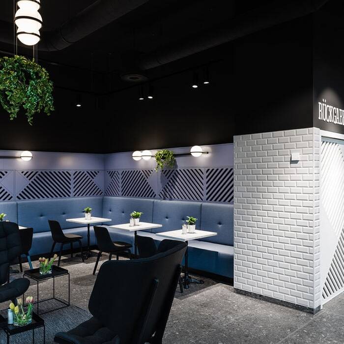 _DSC0427sbp_EulerHermes_10_700pixel