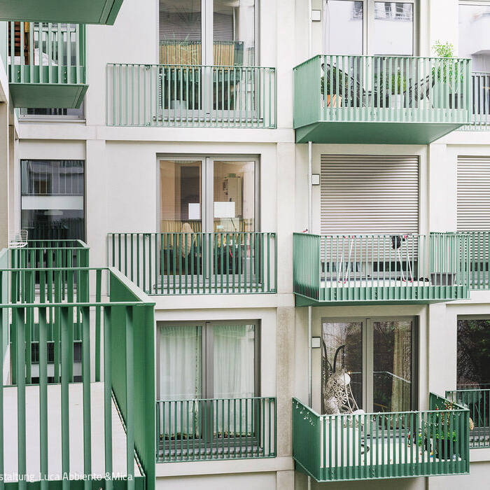 _DSC2430_la01_15_700pixel