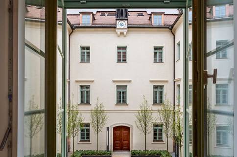 _E0A8748-Kopie_230803_DINA4_19_700pixel