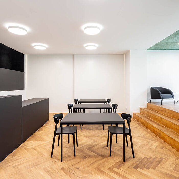 _EDW5828_web_10_700pixel