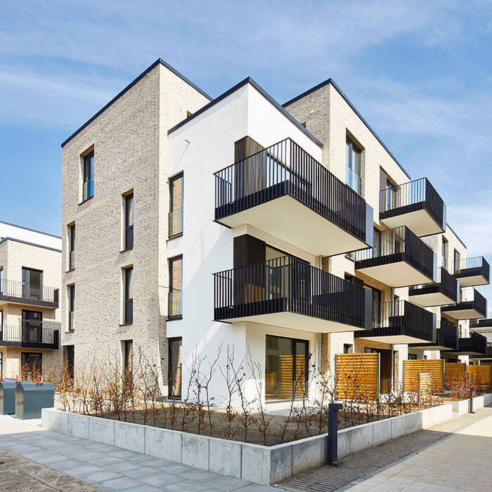 _H6A9925_10_700pixel