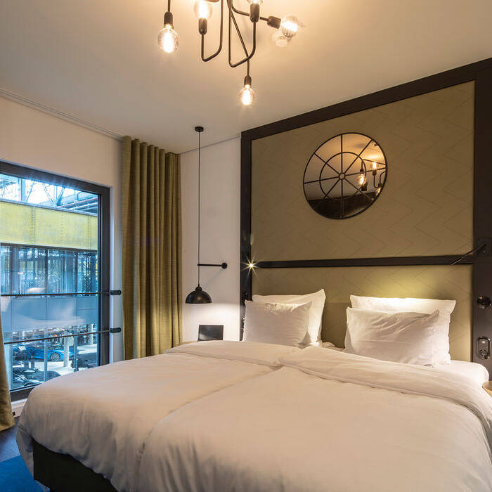 _J2A8886_15_700pixel